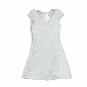 Lilly pulitzer white pearl embroidered dress. 4